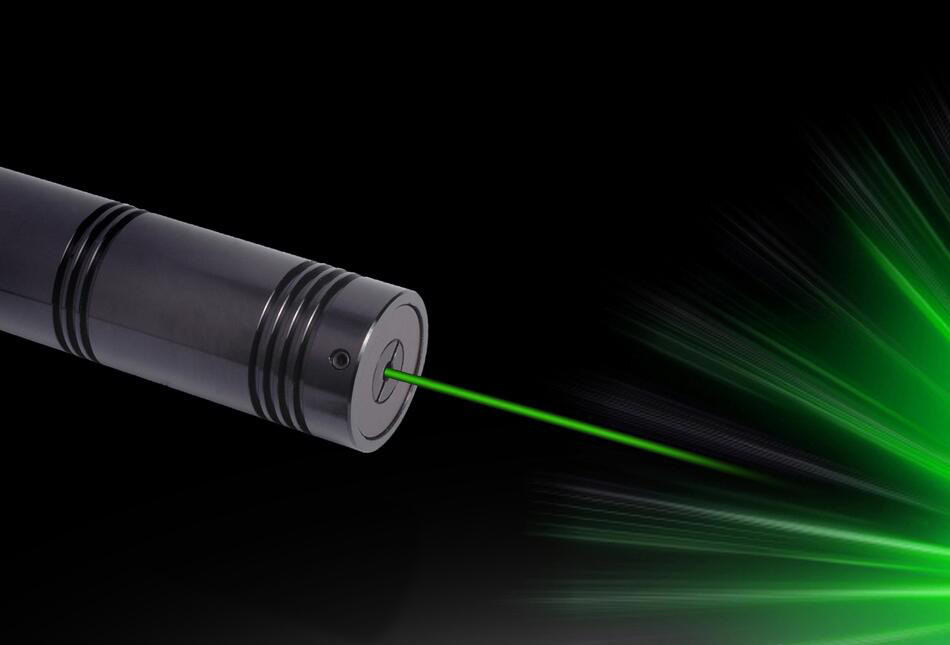 ams OSRAM’s first commercial off-the-shelf semiconductor laser emitter, the Metal Can PLT5 522FA_P-M12, produces the specific 514nm wavelength output required by many applications for life science in research and diagnostics. 