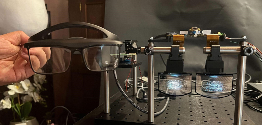 Kura’s customized AI-generated optics and glasses using MICLEDI micro-LED displays. 