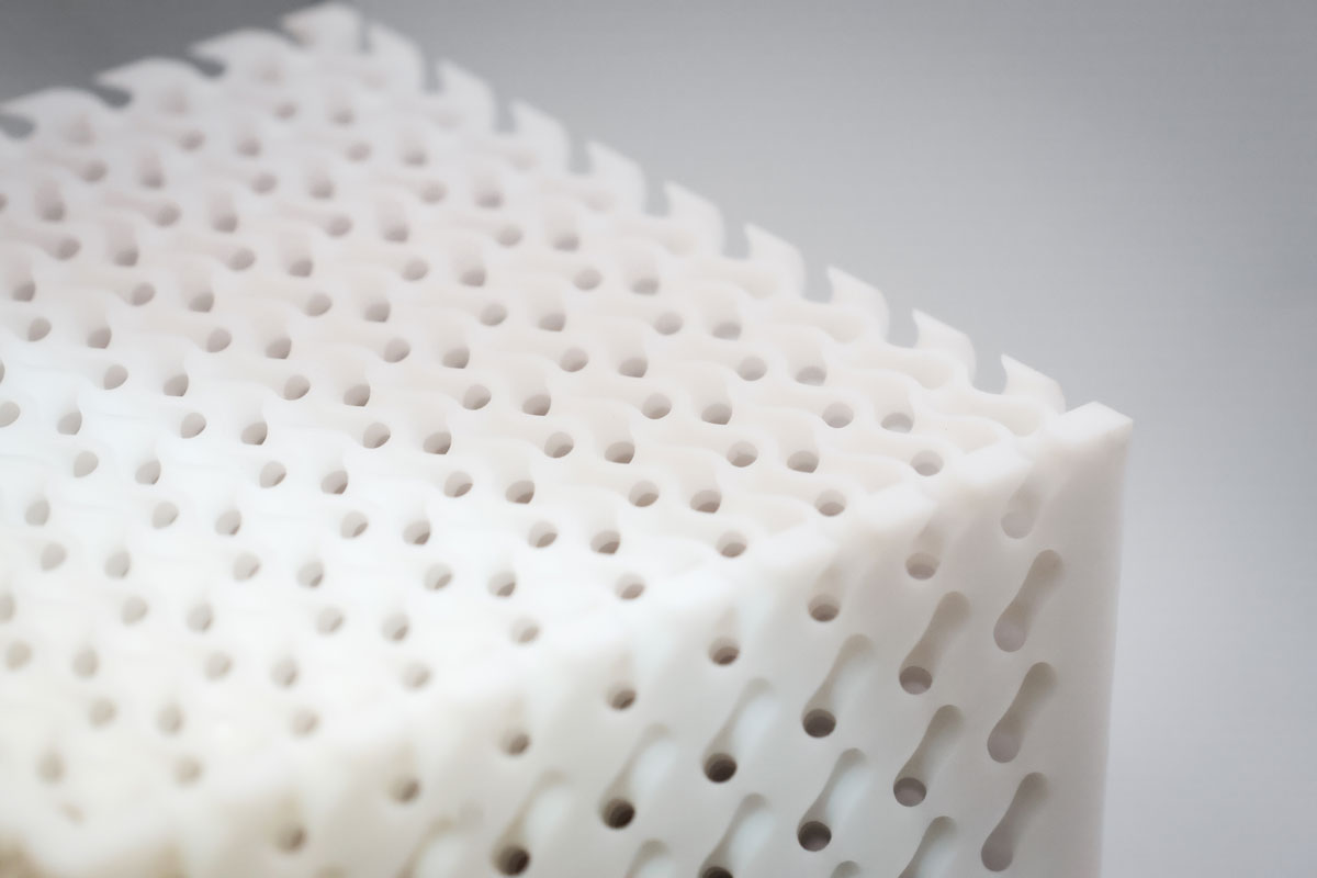 One of Supra’s proprietary cartridges, engineered with a custom micro-channel geometry to maximize selectivity and flow rate beyond incumbent critical mineral recovery methods. Photo credit: Genesis Cosme, The University of Texas at Austin. 